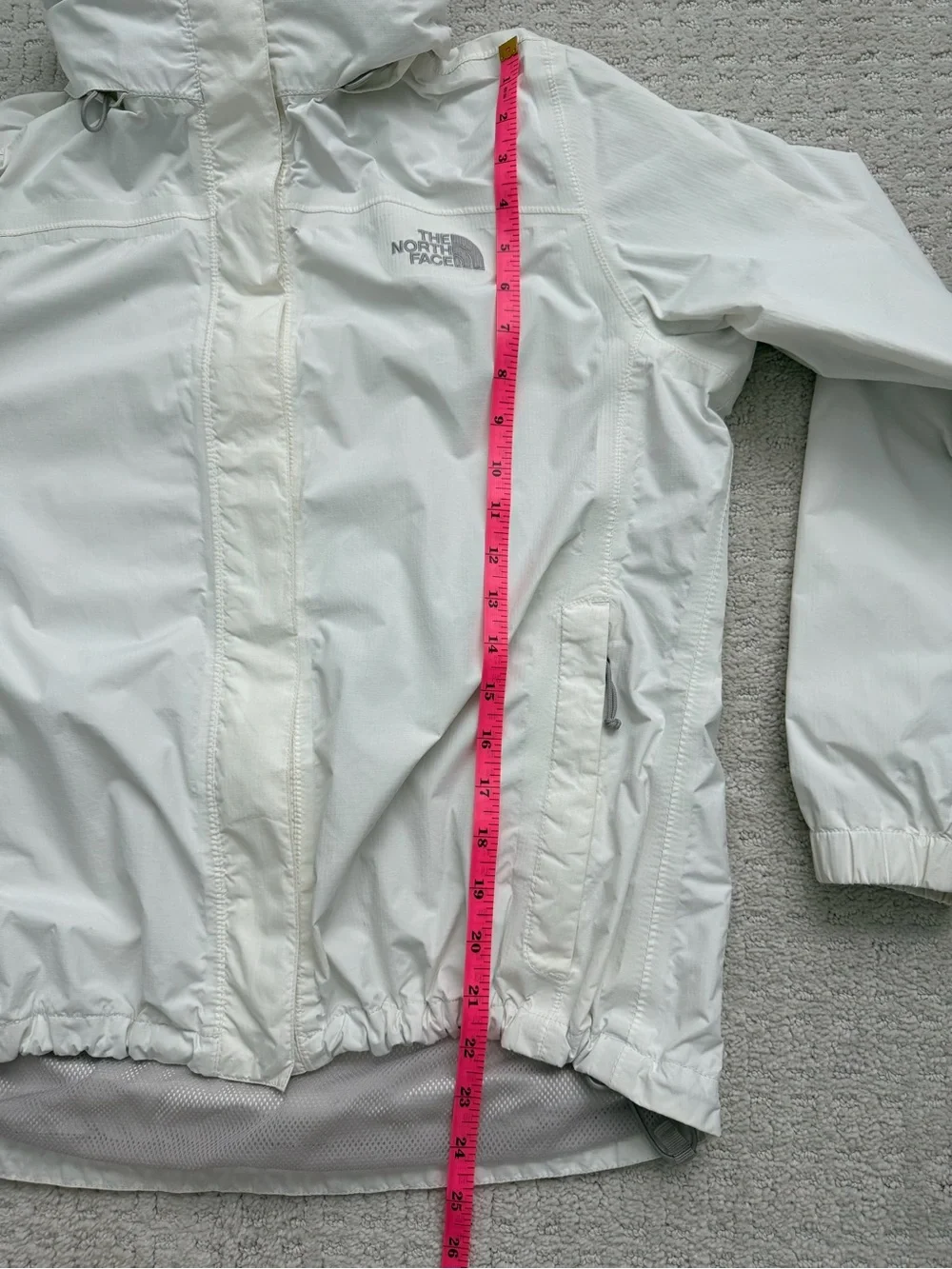 The North Face Resolve Women HyVent White Lightweight Rain Jacket medium gorpcor